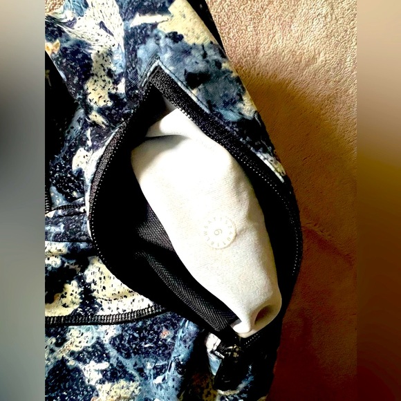 Lululemon Speed Up Legging Spring Bloom 6 - Picture 7 of 7